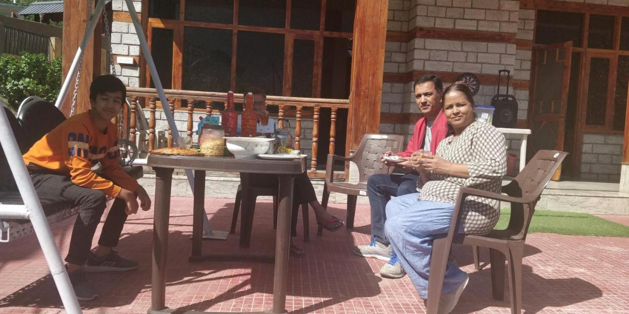 Aroma Taru Villa / Cottage ,Manali Exteriör bild