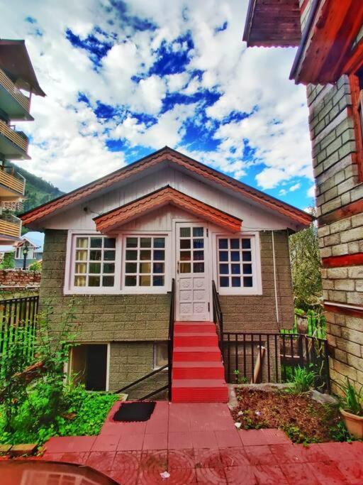 Aroma Taru Villa / Cottage ,Manali Exteriör bild