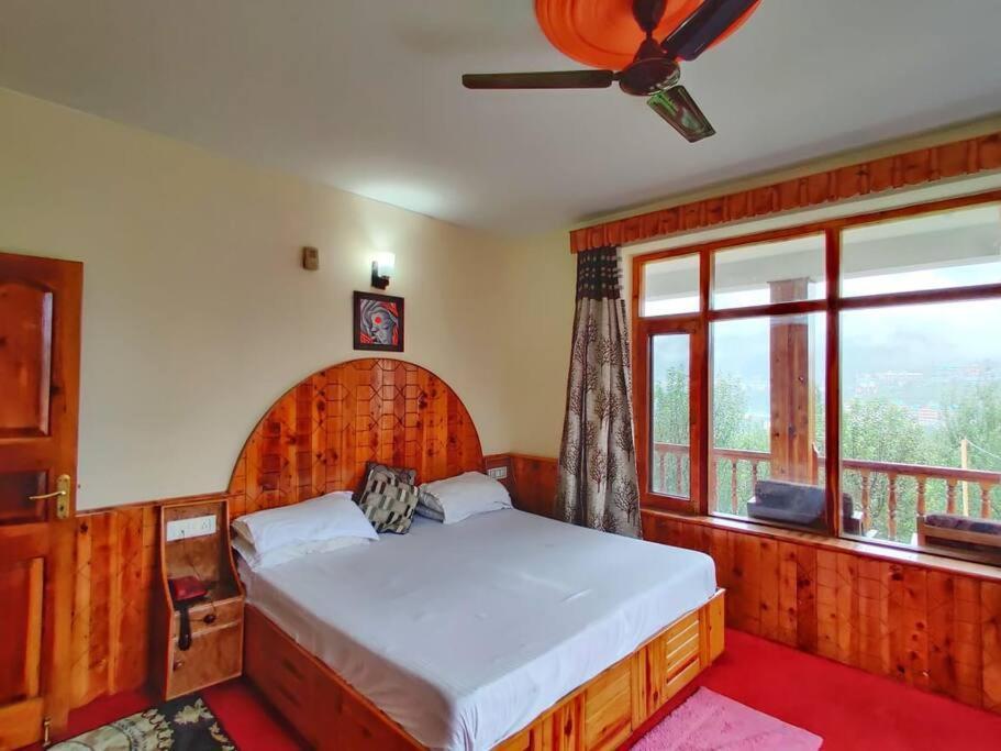 Aroma Taru Villa / Cottage ,Manali Exteriör bild