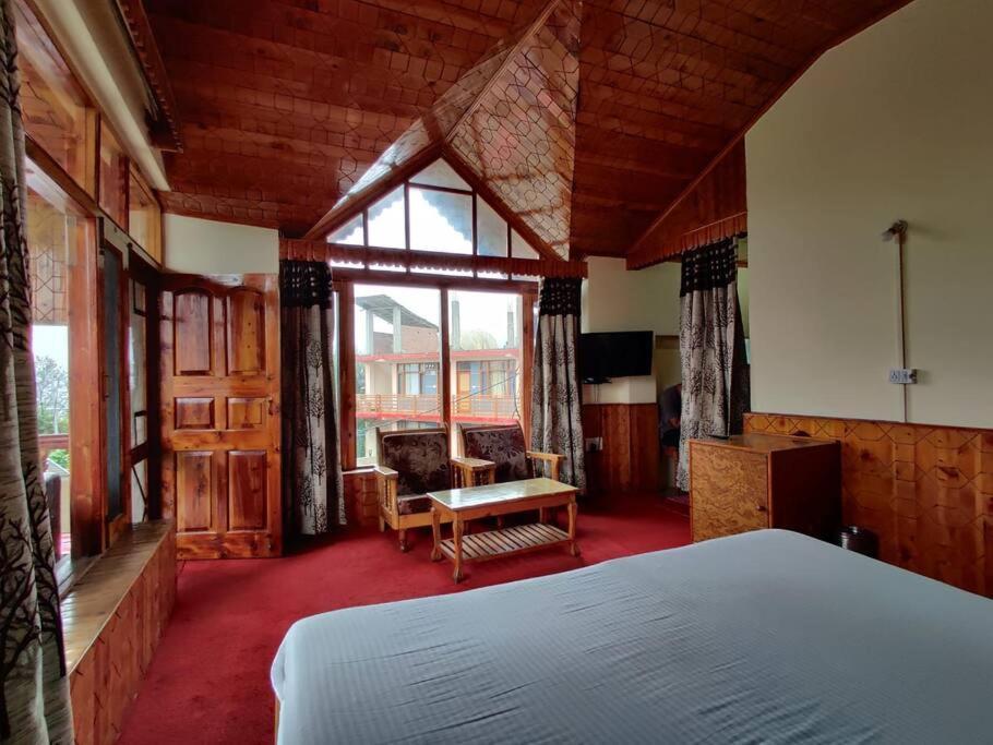 Aroma Taru Villa / Cottage ,Manali Exteriör bild